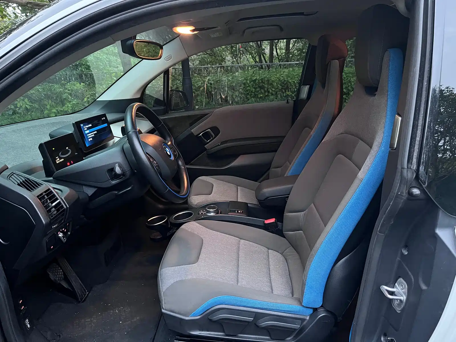 Фото 14 - BMW i3 (Import)