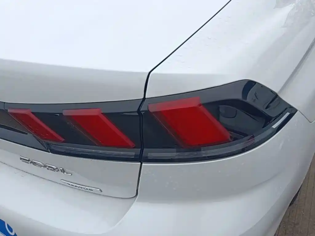 Peugeot 508 2023 2022 Facelift 508L 360THP PureTech Pioneer Edition