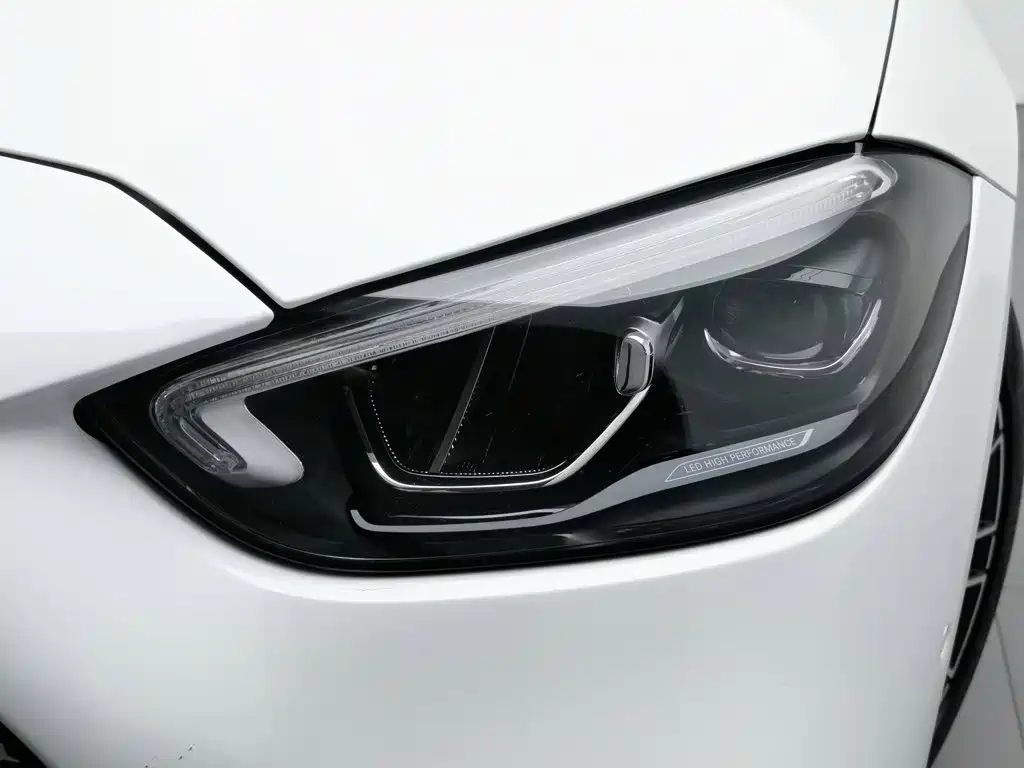 Фото 7 - Mercedes-Benz C-Class