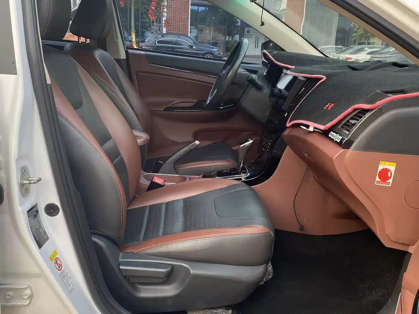 BYD Surui 2015 Facelift 1.5L Auto Luxury фото 13