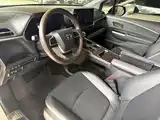 Фото 13 - Toyota Granvia