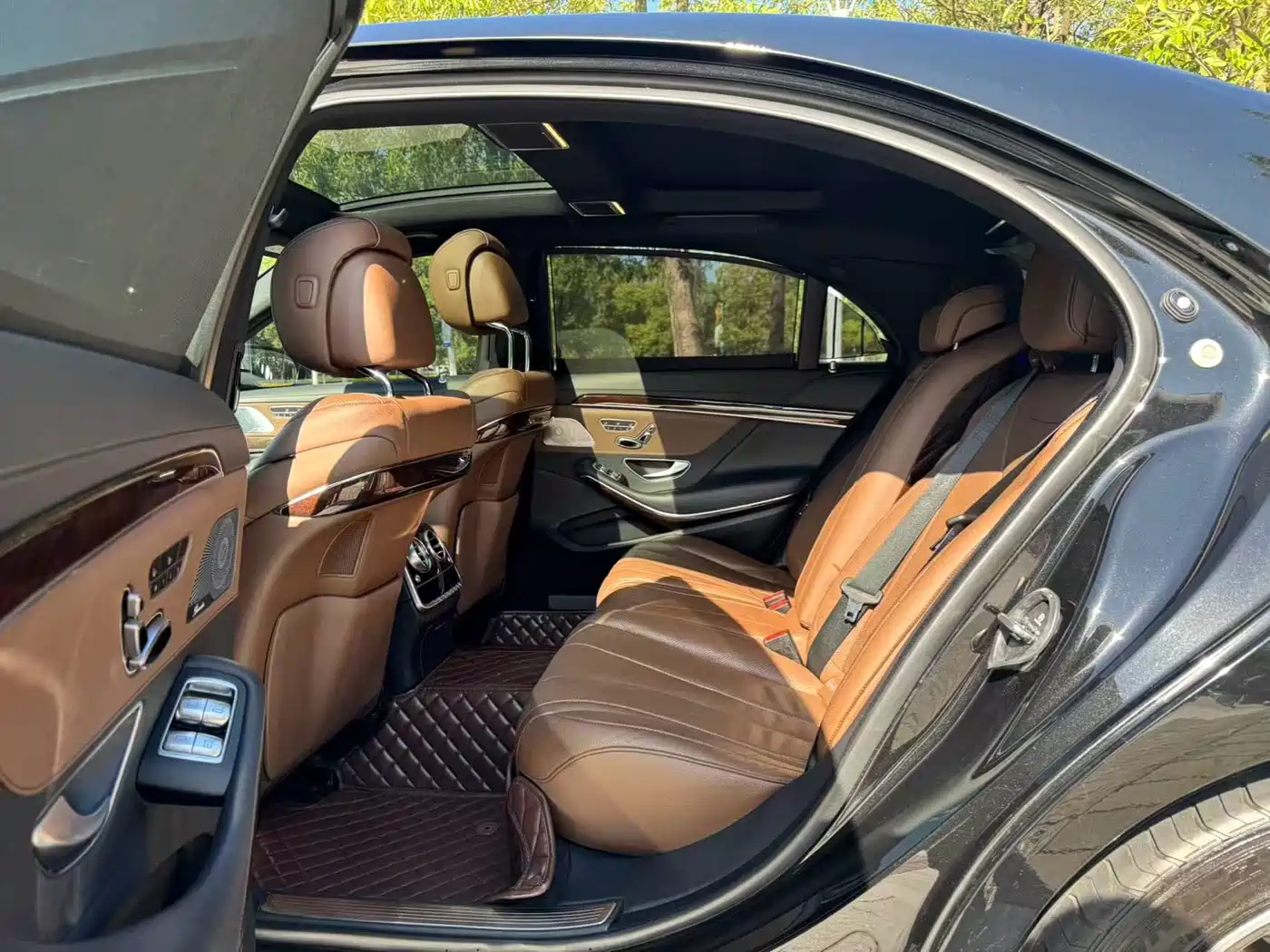 Mercedes-Benz S-Class 2020 S 350 L Premium Edition Collector's Version фото 5