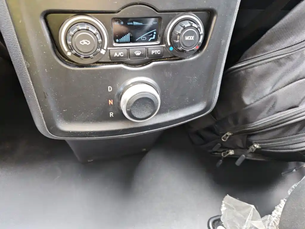 Singulato Gonow Shuai Ling 2022 2023 Standard Range 41.93kWh Tianjin Hengtian