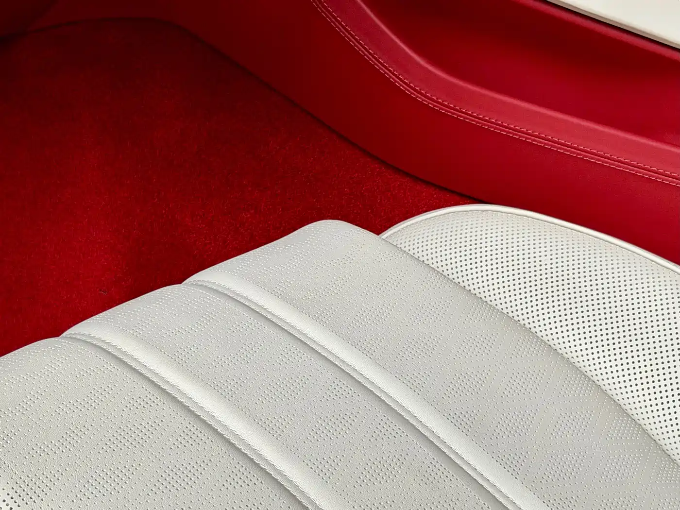 Bentley Continental Plug-in Hybrid 2025 2025 GT Ultimate Edition