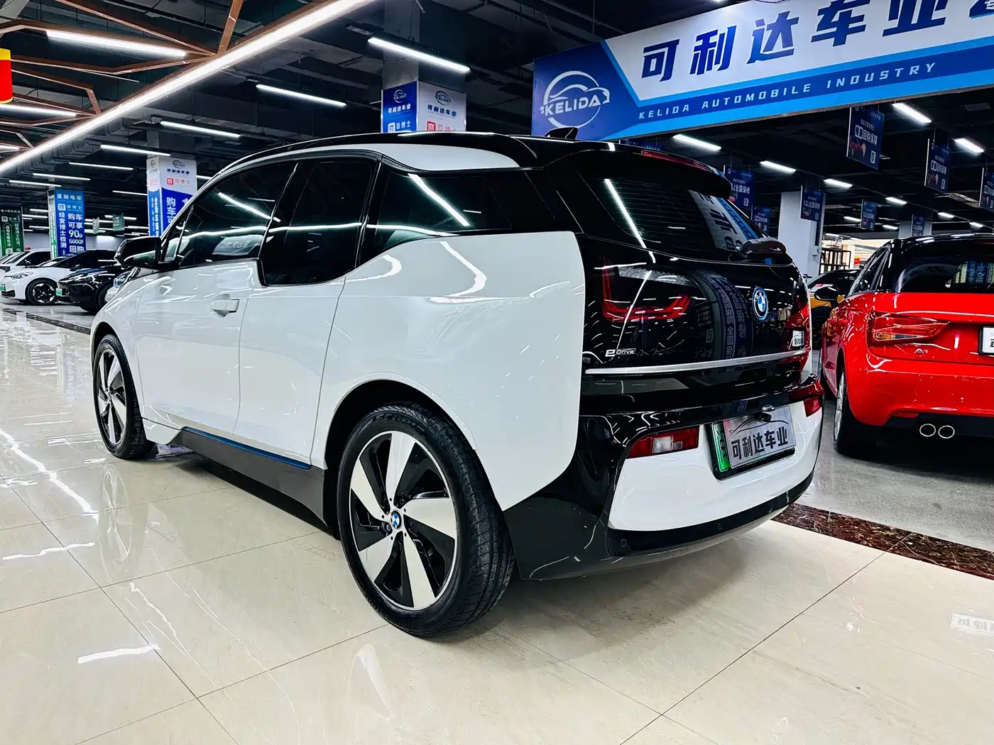 2019 BMW i3 (Import)