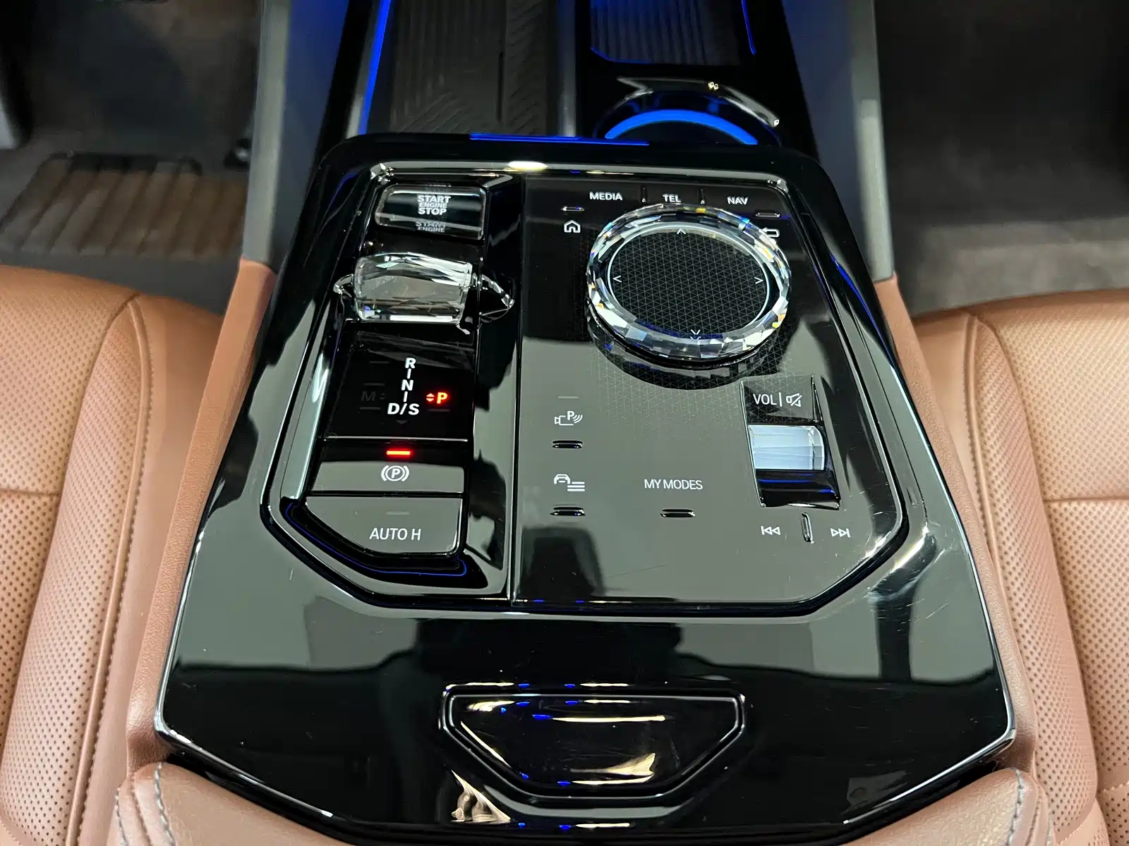 صورة 5 - BMW 5 Series