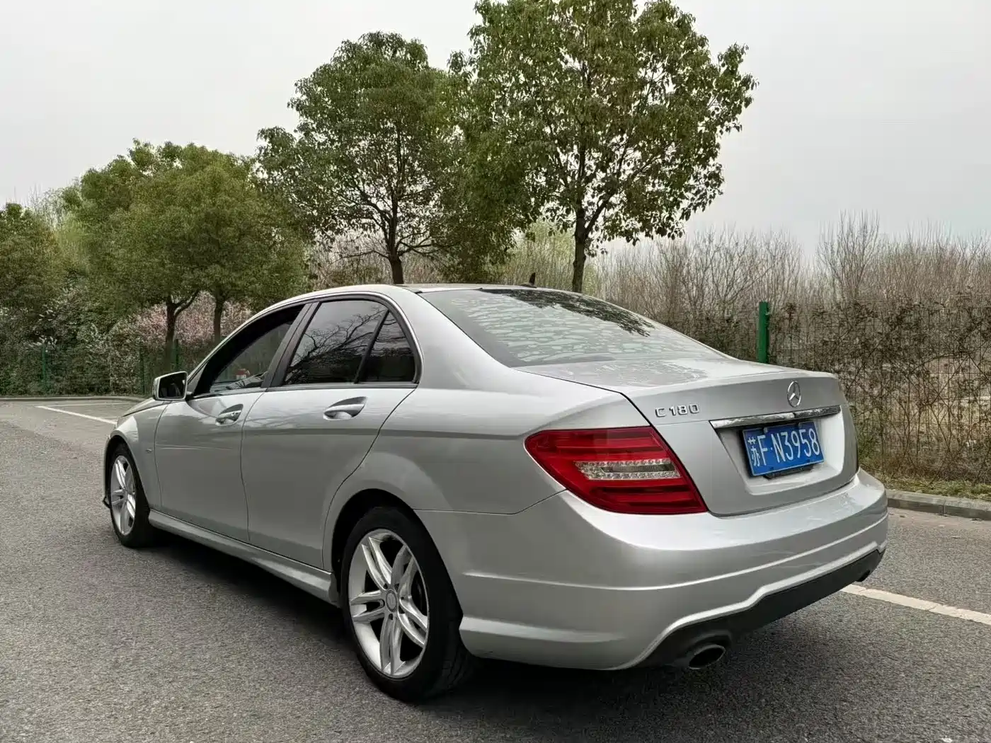 Mercedes-Benz C-Class 2013 C 180 Classic Grand Edition фото 9