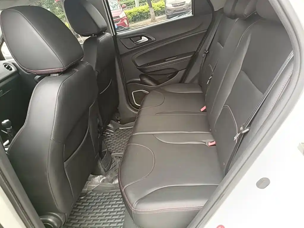 Zhonghua V3 2016 2016 1.5L Manual Comfort