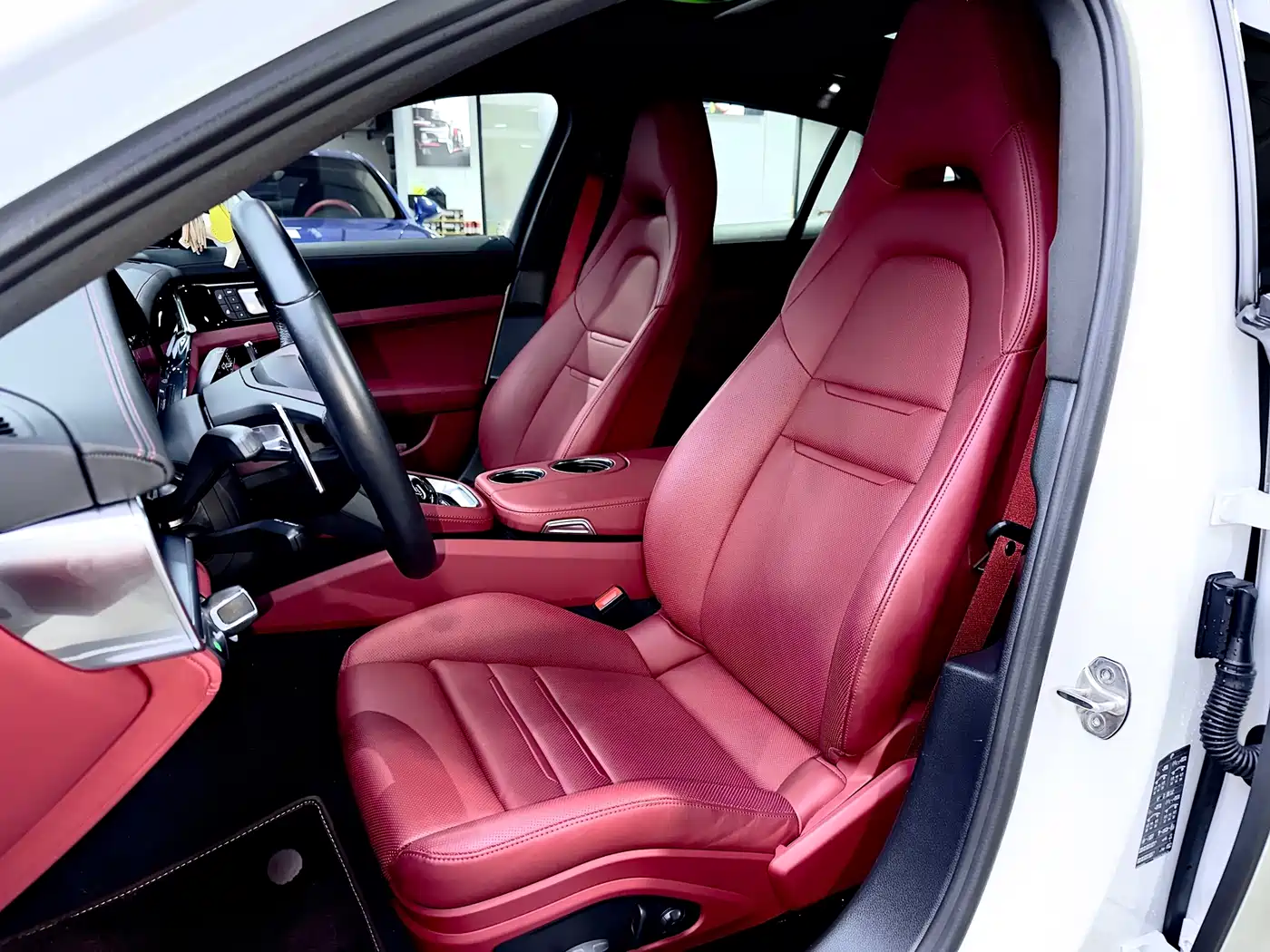 Porsche Panamera 2021 Model Panamera 2.9T фото 9