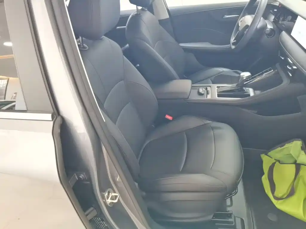 Roewe i5 2025 2024 1.5L CVT Prestige Edition