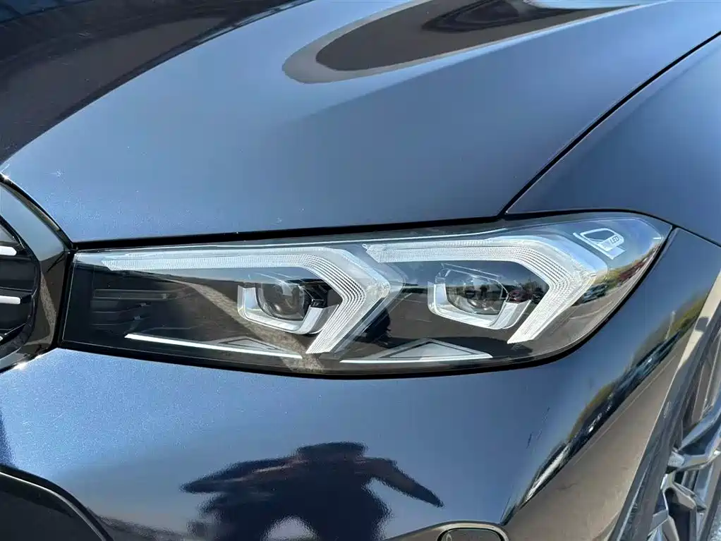 BMW 3 Series 2024 325Li M Sport Shadowline Package фото 5