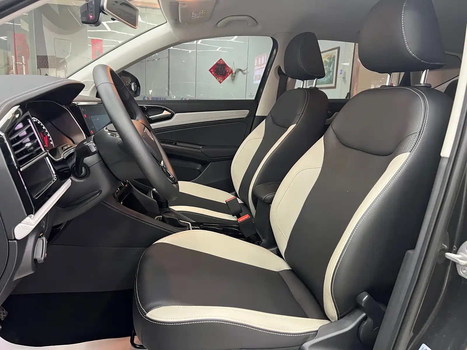 Фото 3 - Jetta VS5