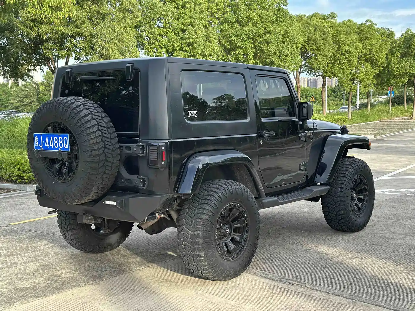 Jeep Wrangler 2010 2010 3.8L Sahara 2-Door