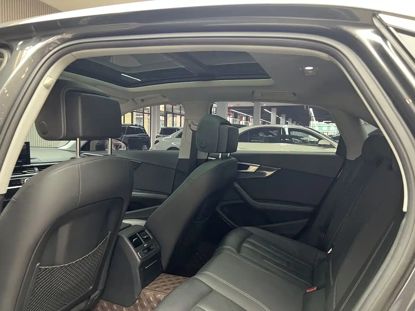 Audi A4L 2020 40 TFSI Fashion Elegance фото 18