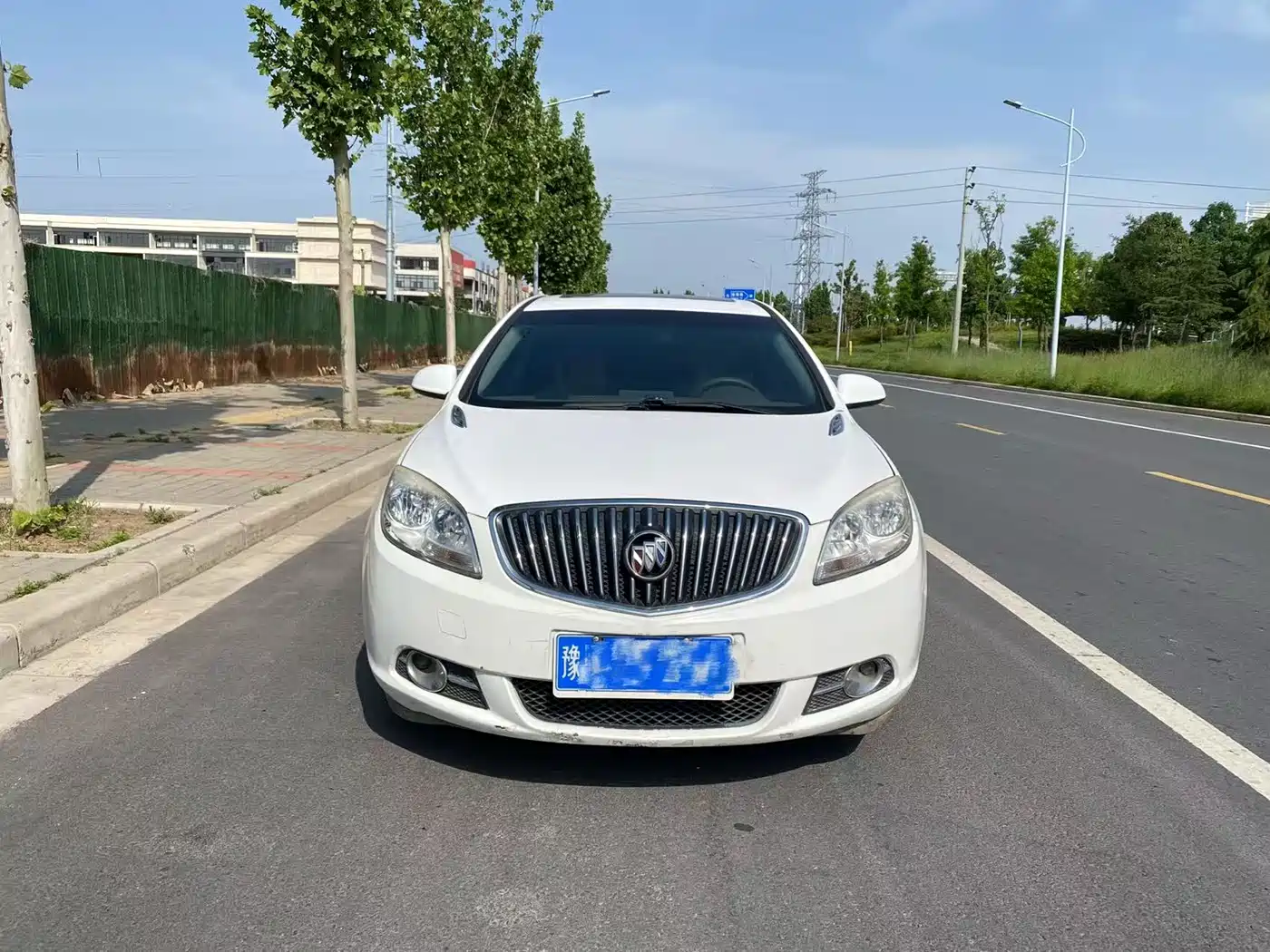 Buick Excelle 2013 GT 1.6L Automatic Fashion Edition фото 2