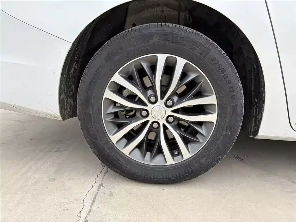 Buick GL8 2023 ES Landmaster Exclusive фото 22