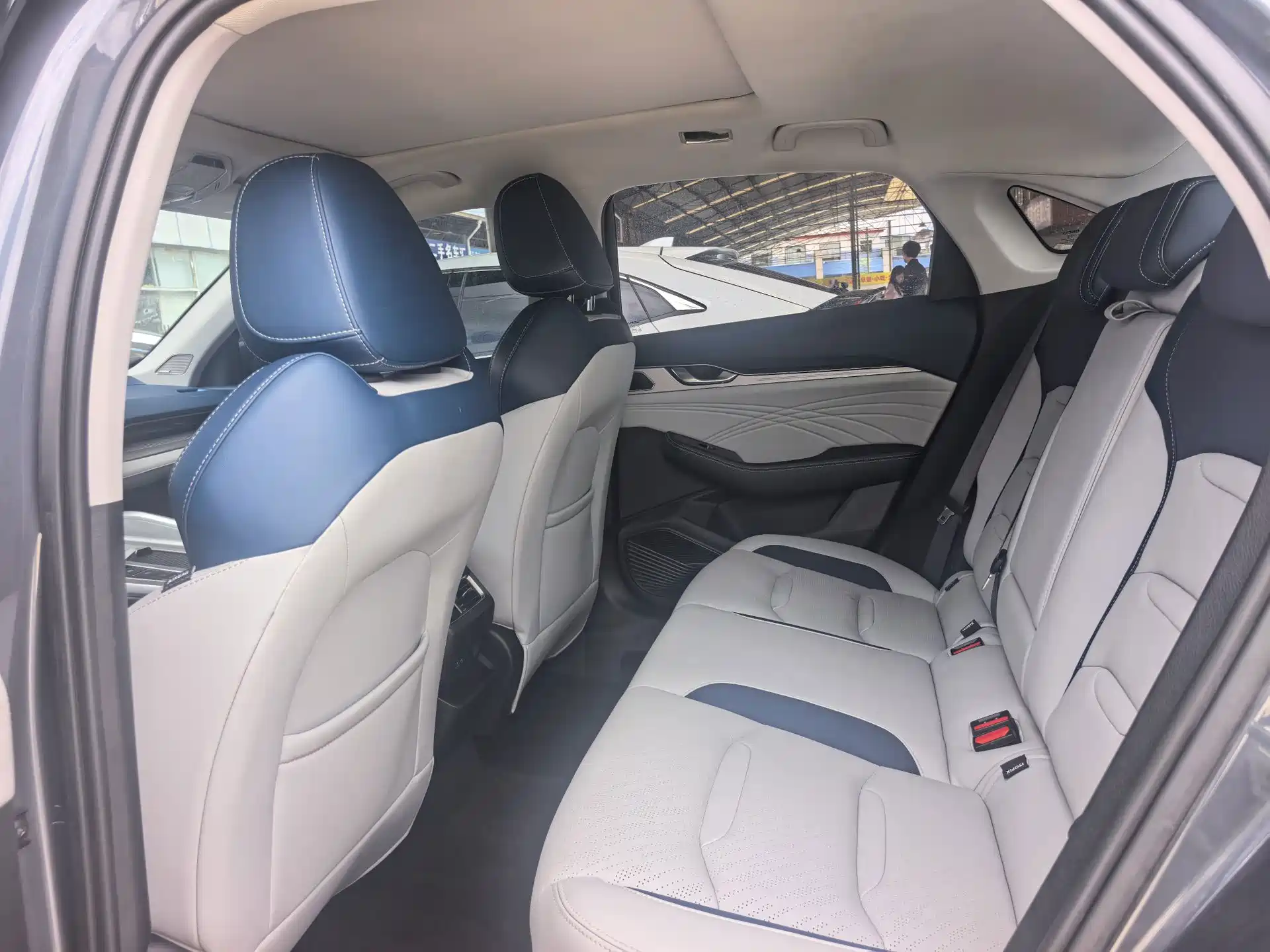 Фото 5 - Geely Preface