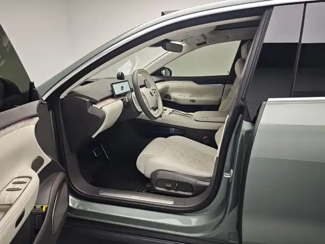 NIO ET7 2024 2024 75kWh Executive Edition