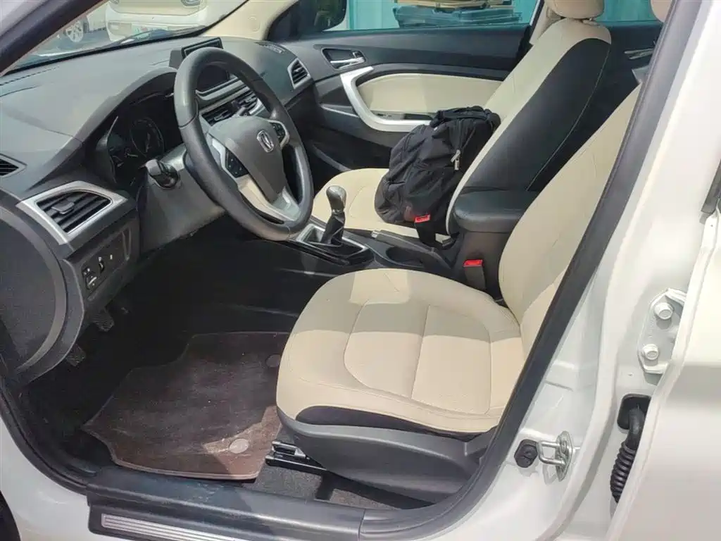 Changan Yuexiang V7 2015 2015 1.6L Manual Lexiang China V