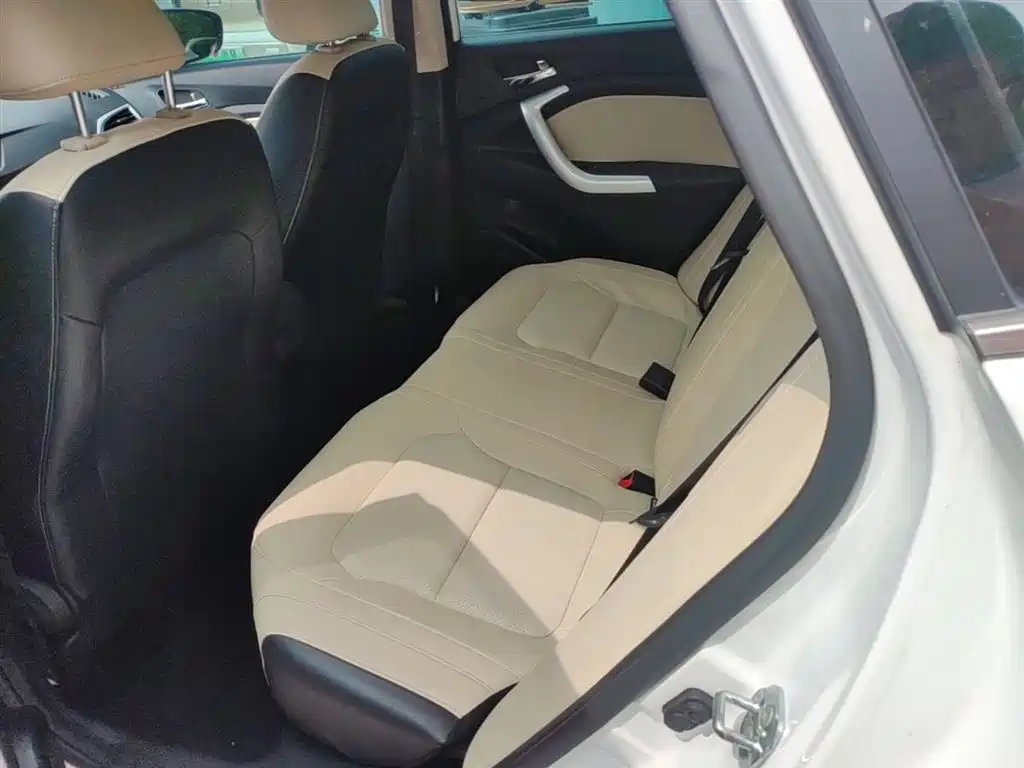 Changan Yuexiang V7 2015 2015 1.6L Manual Lexiang China V