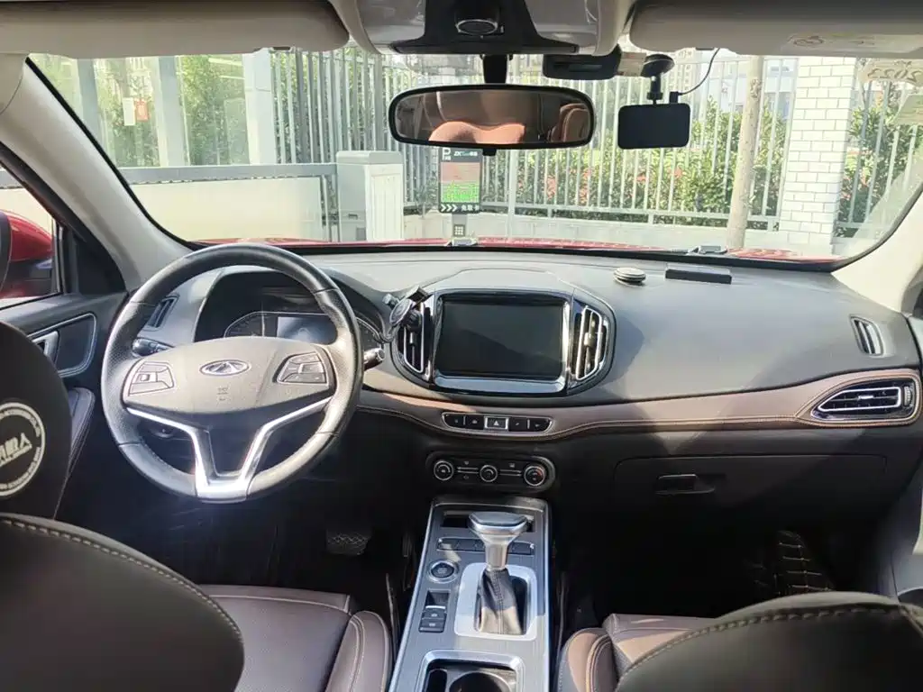 Фото 12 - Chery Tiggo 7