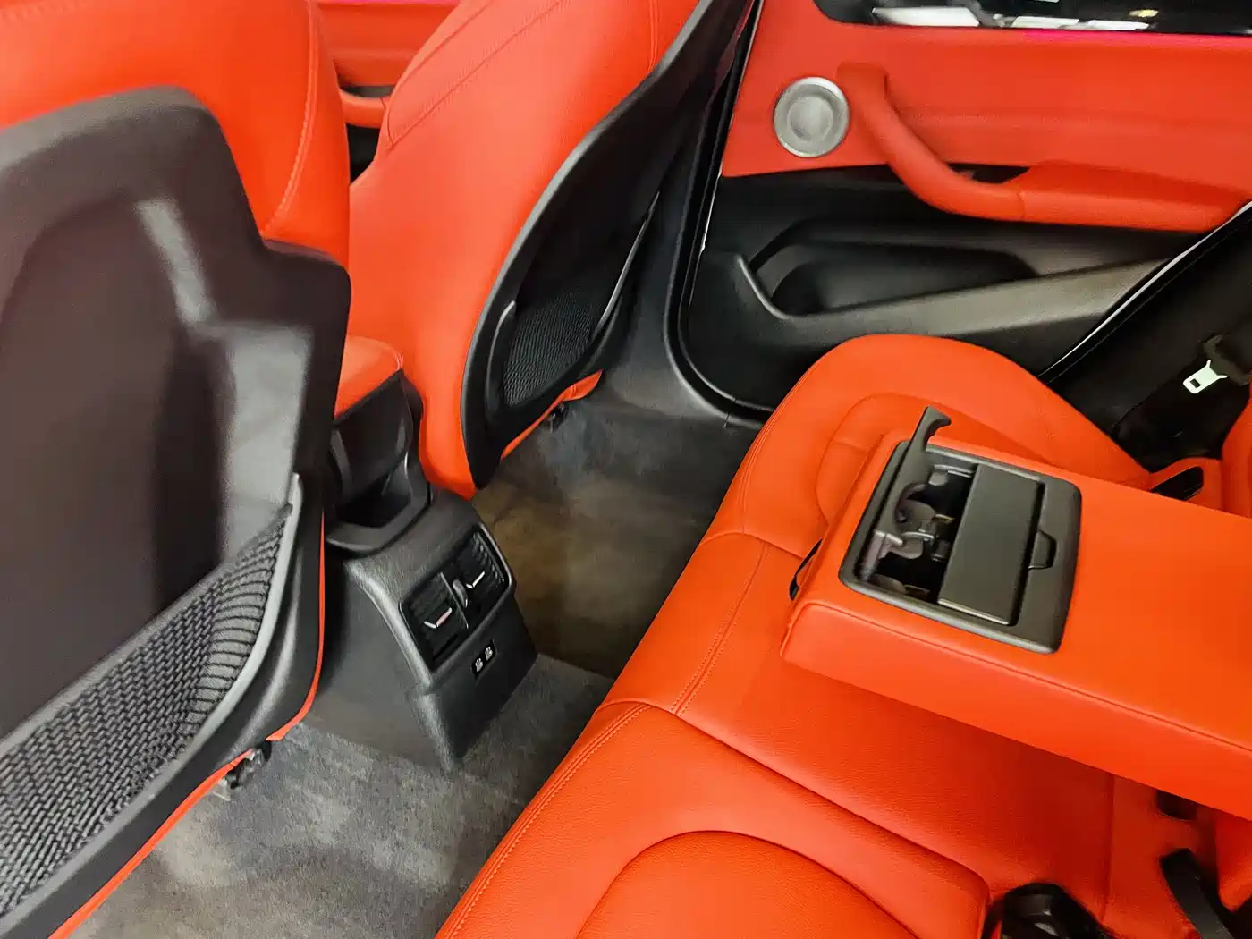 BMW X2 2021 Facelift sDrive25i M Sport Package фото 11