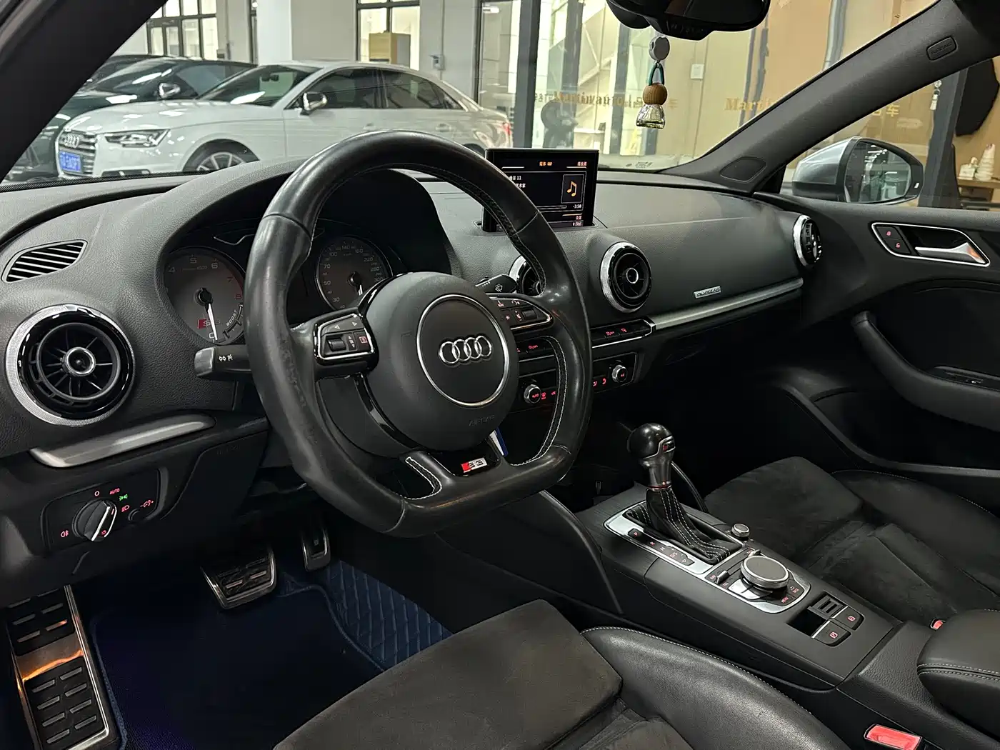 Audi S3 2015 2015 S3 2.0T Limousine