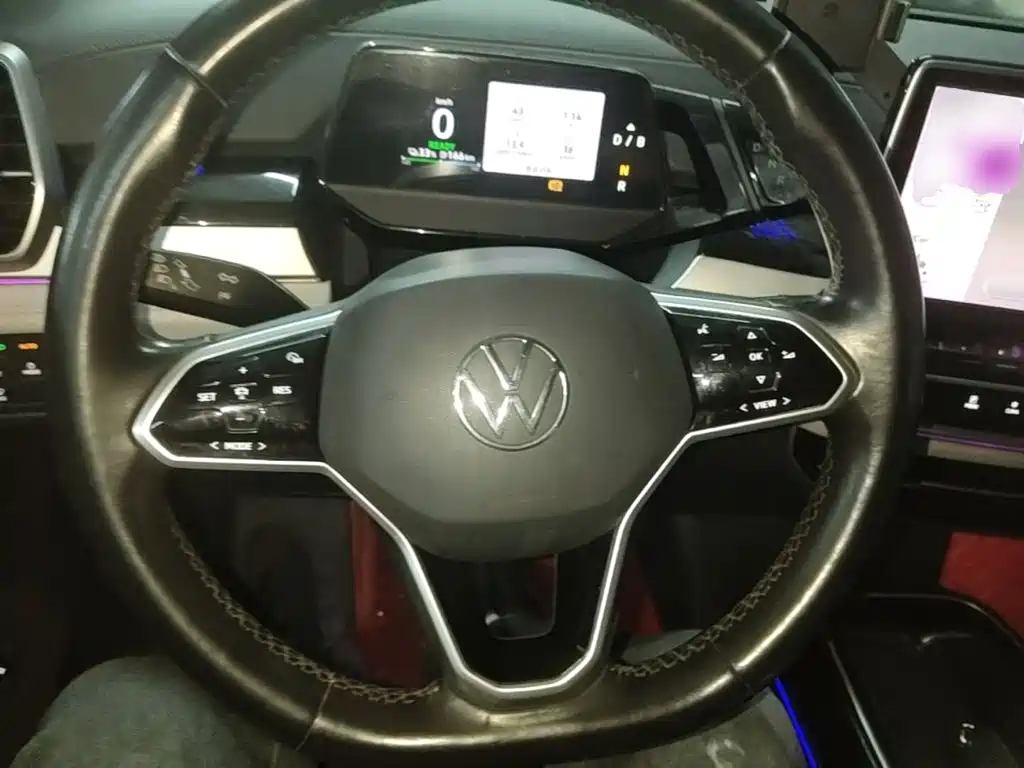 Volkswagen ID.6 CROZZ 2021 2021 Long Range PURE+ Edition
