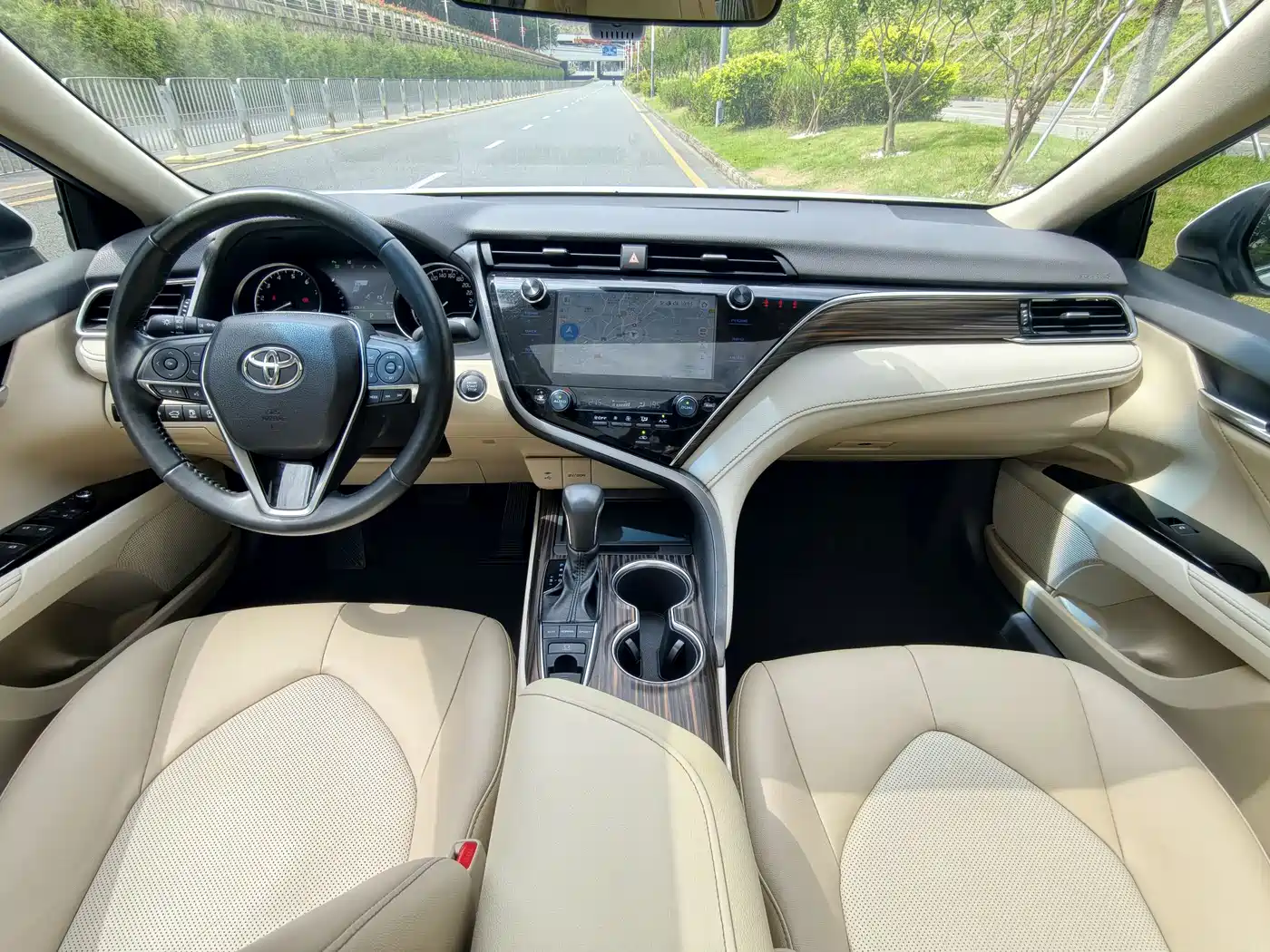 Toyota Camry 2019 2.5G Luxury (China V) фото 8