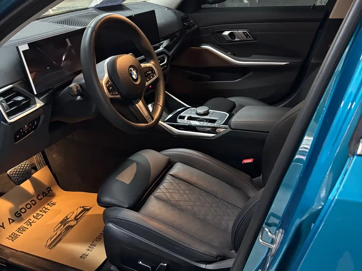 BMW 3 Series 2024 320Li M Sport Package фото 9