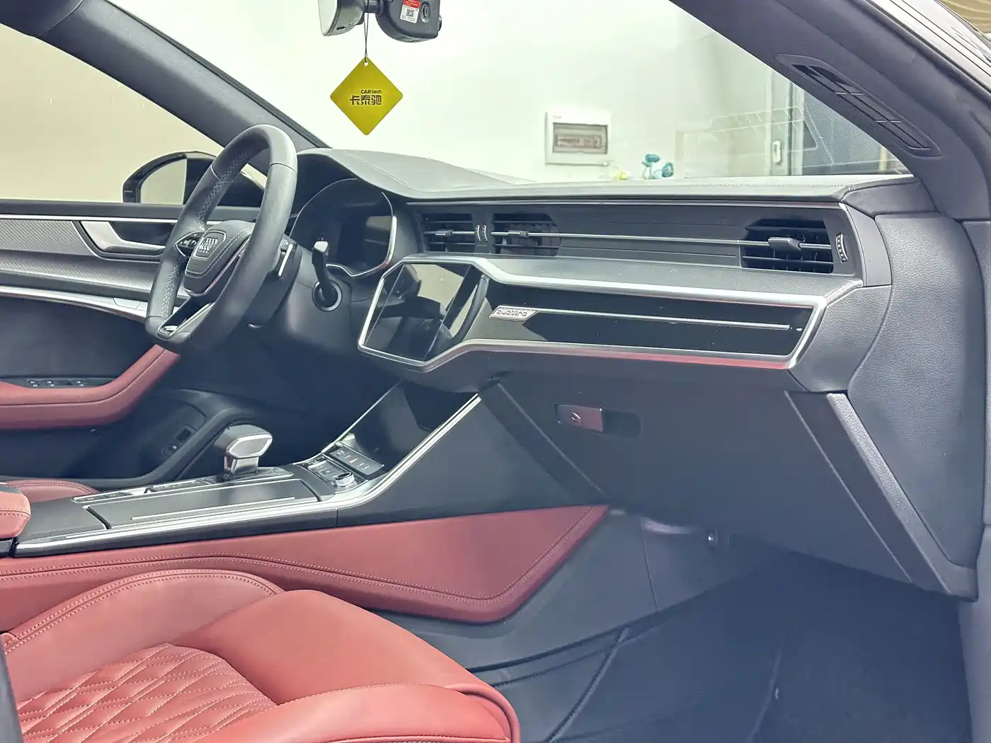Audi A7L, миниатюра 17