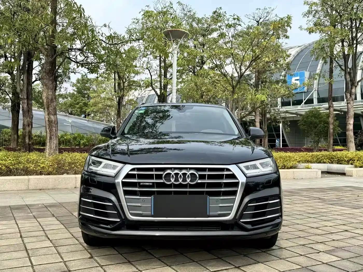 Audi Q5L 2018 40 TFSI Prestige Fashion (China V) фото 2