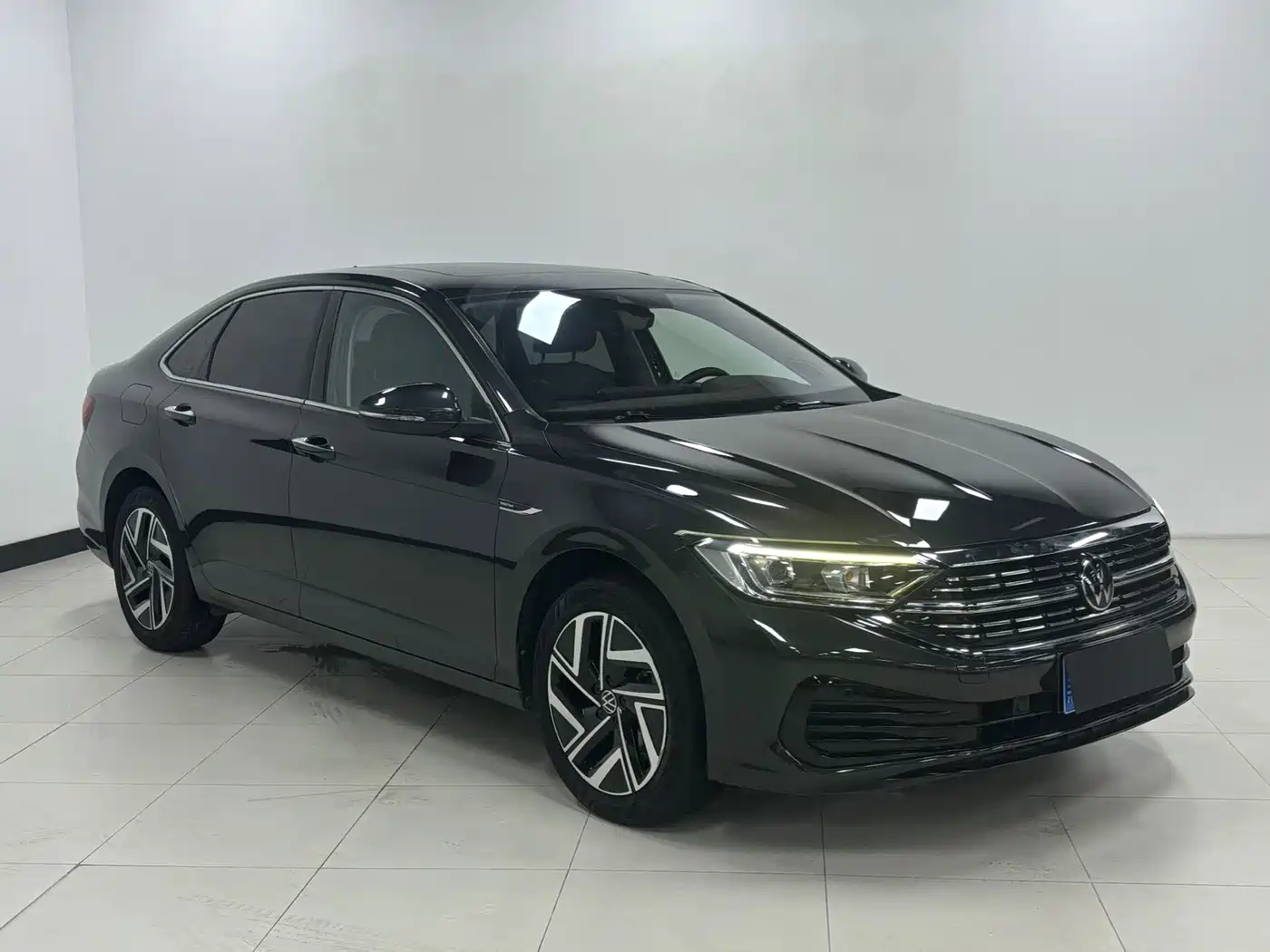 Volkswagen Sagitar, миниатюра 3