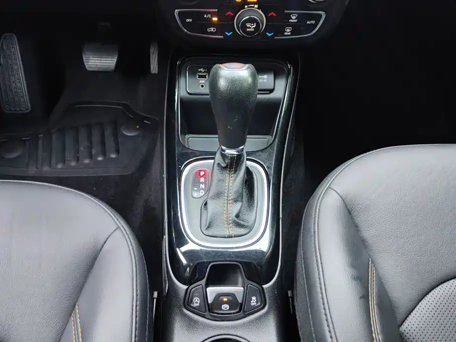 Photo 16 - Jeep Compass