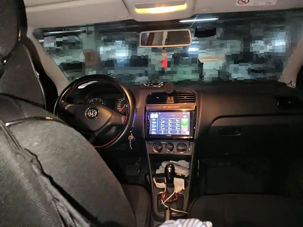Photo 12 - Volkswagen Polo