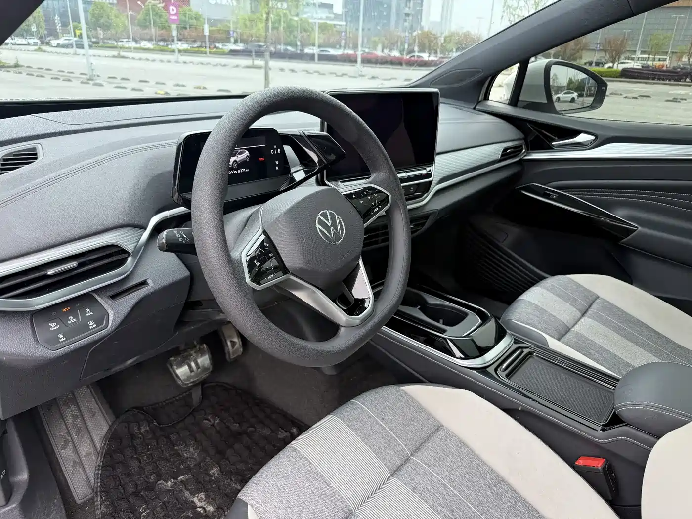 VOLKSWAGEN ID.4 CROZZ