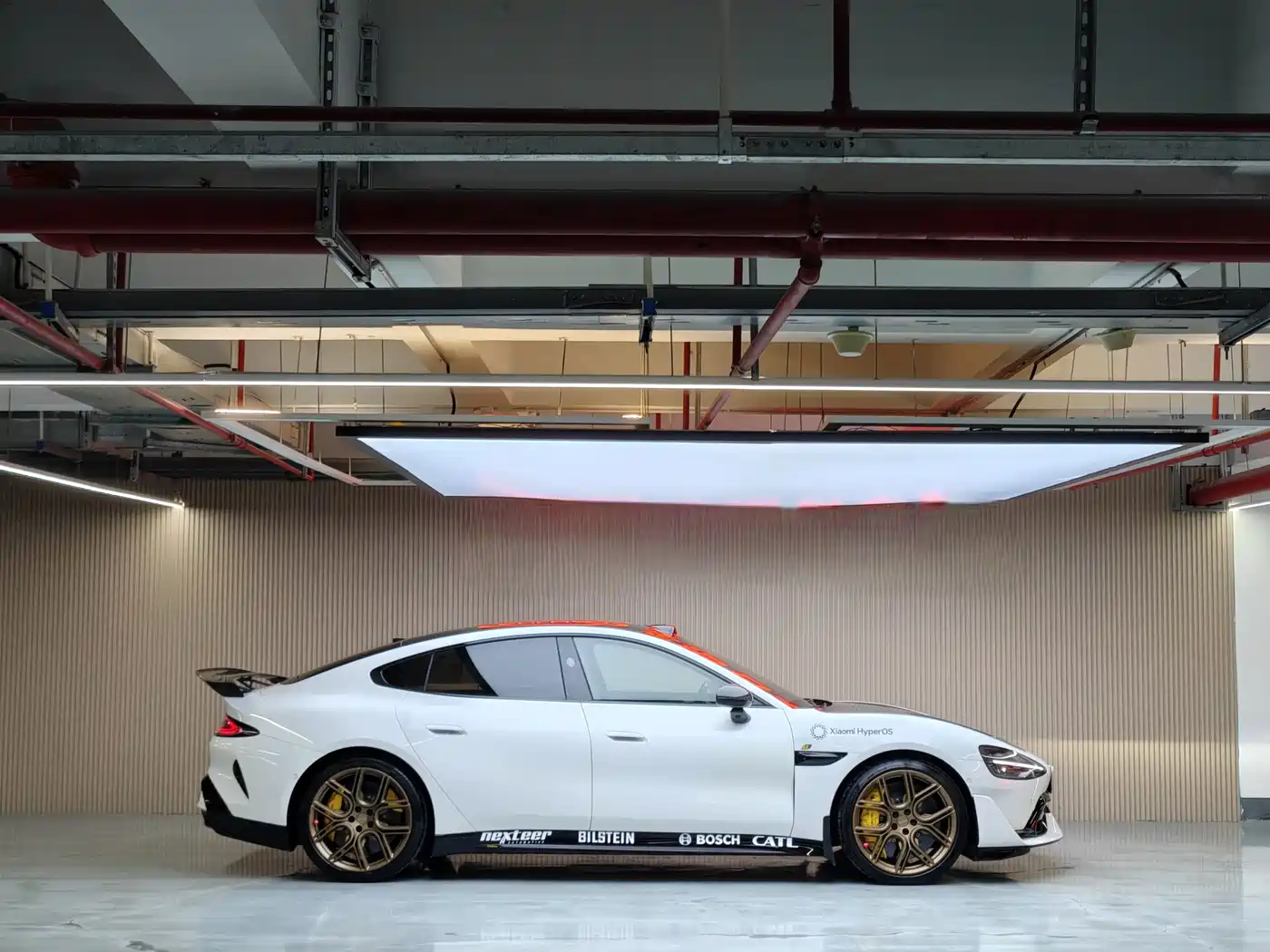 XIAOMI CAR XIAOMI SU7 ULTRA