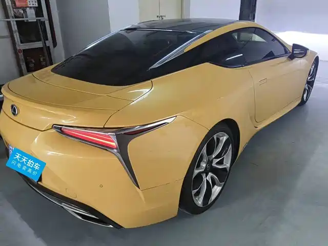 Lexus LC 2019 500h Sport Edition China VI — фото 2