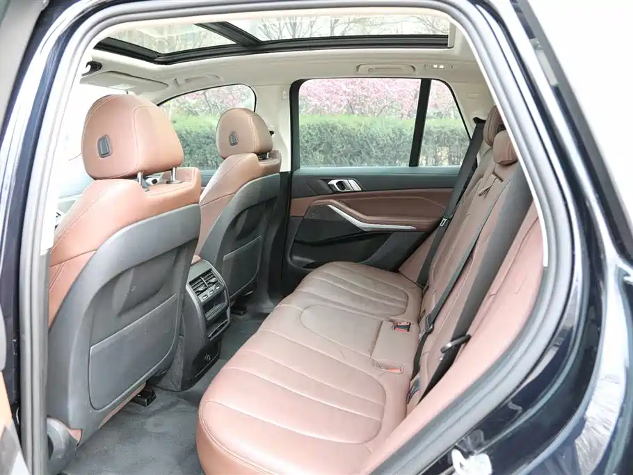 BMW X5 (IMPORTED)