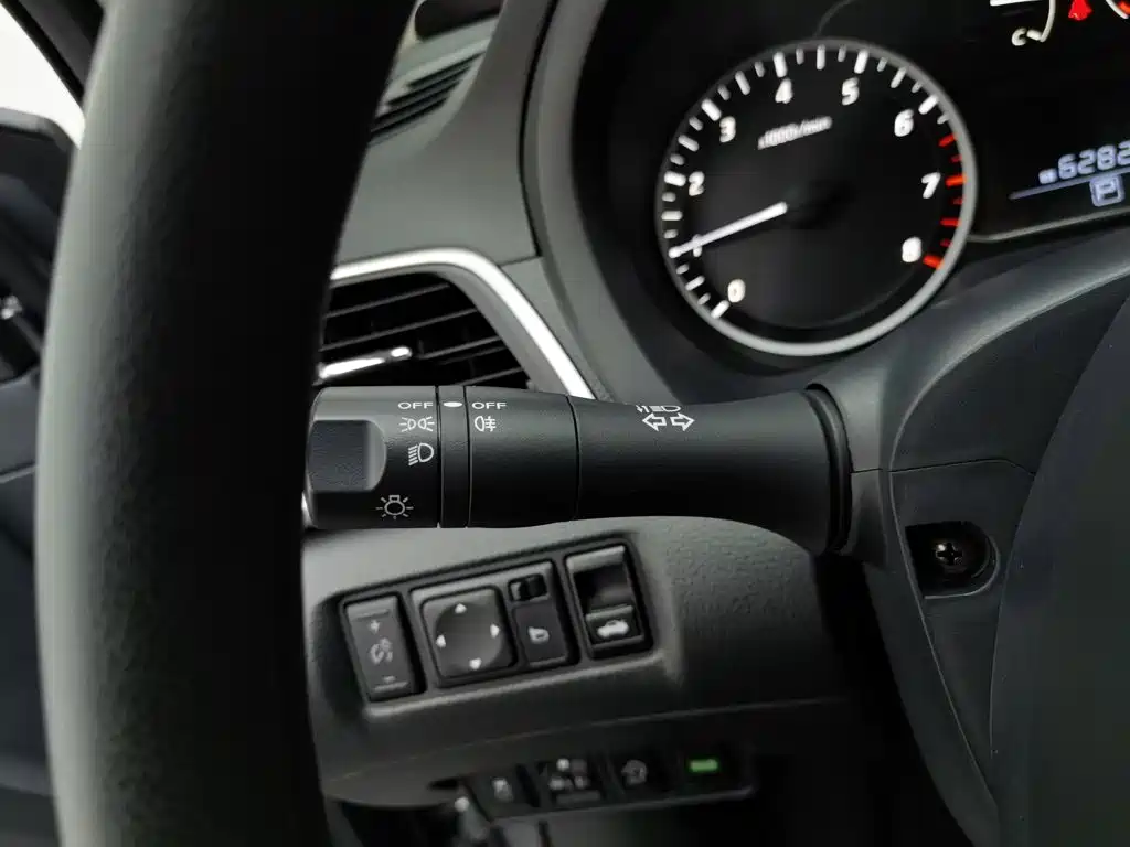 Nissan SYLPHY, миниатюра 21
