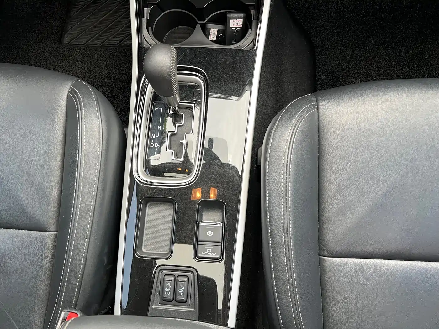 Mitsubishi Outlander 2019 2.0L 2WD Enjoy 7-Seater China VI фото 16