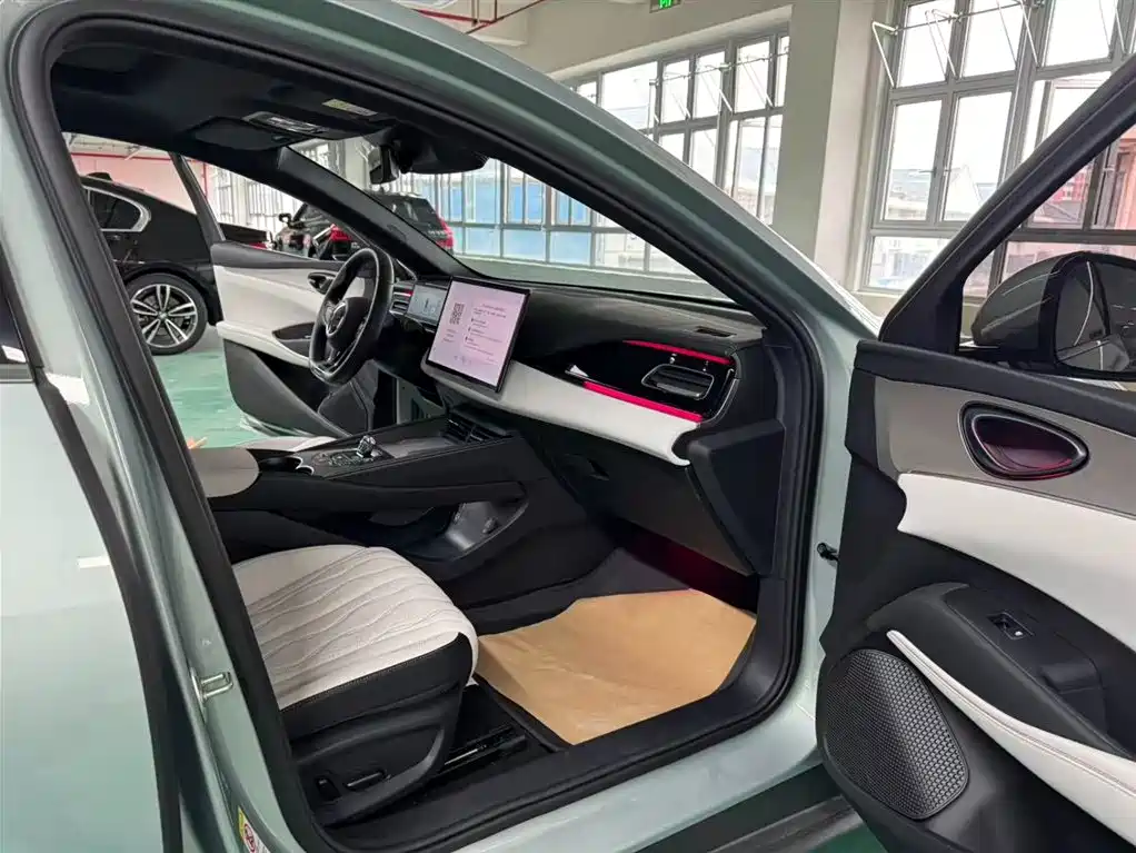 BYD SEAL 06 NEW ENERGY