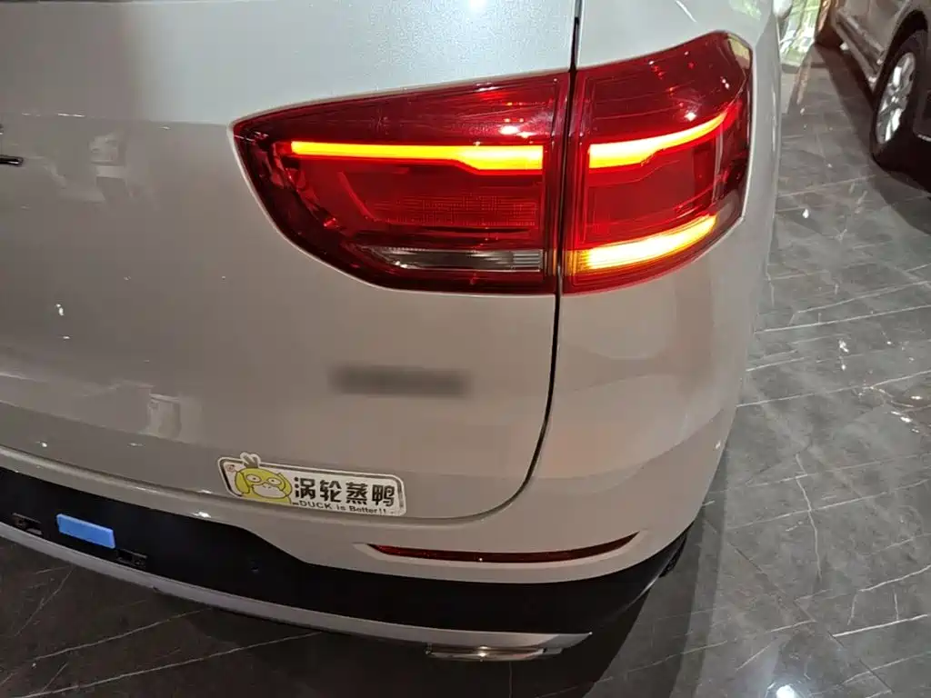 Haval H4 2019 2019 Red Label 1.5GDIT DCT Luxury Smart Connect Edition