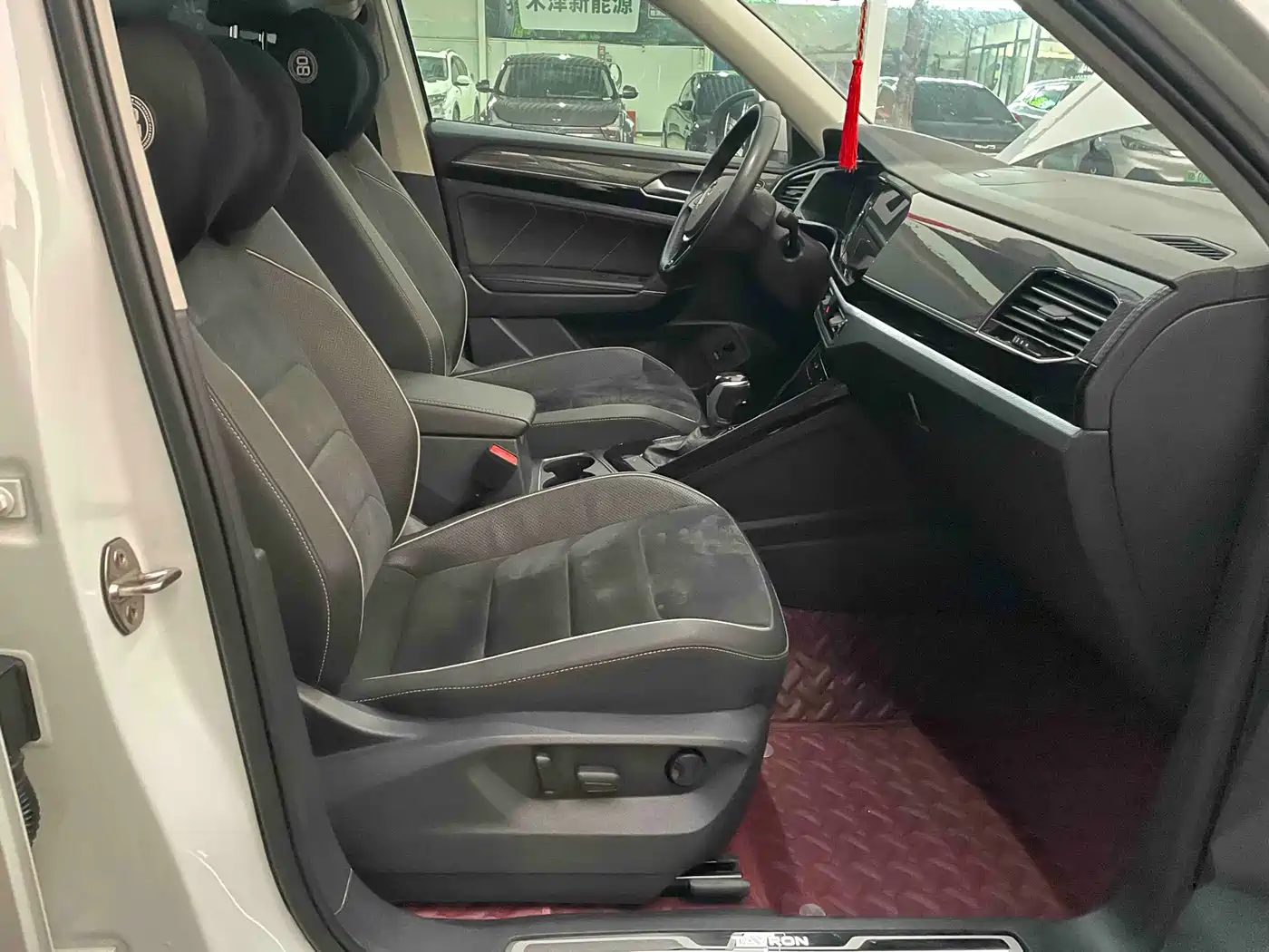 Volkswagen Tayron 2020 330TSI 2WD Luxury Smart Edition Pro фото 5