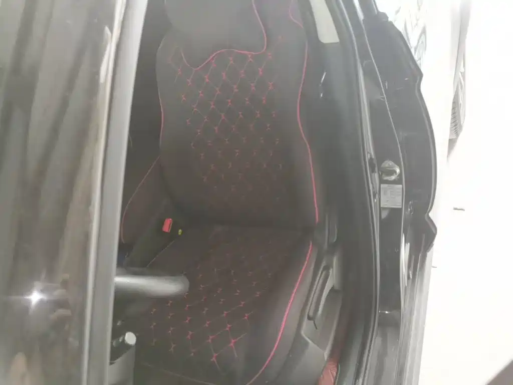Dongfeng Fengxing Fengxing T5L 2019 2020 1.5T Automatic Luxury 7-Seater China VI