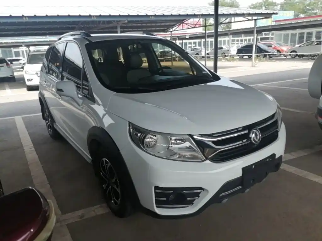 Dongfeng Fengxing Joyear XV 2017 2016 1.6L CVT Comfort