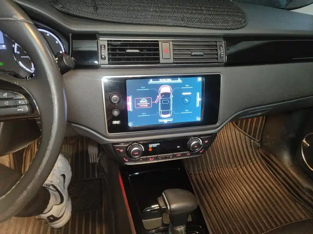 Qoros 3 2015 2014 Model Sedan 1.6T Automatic Premium