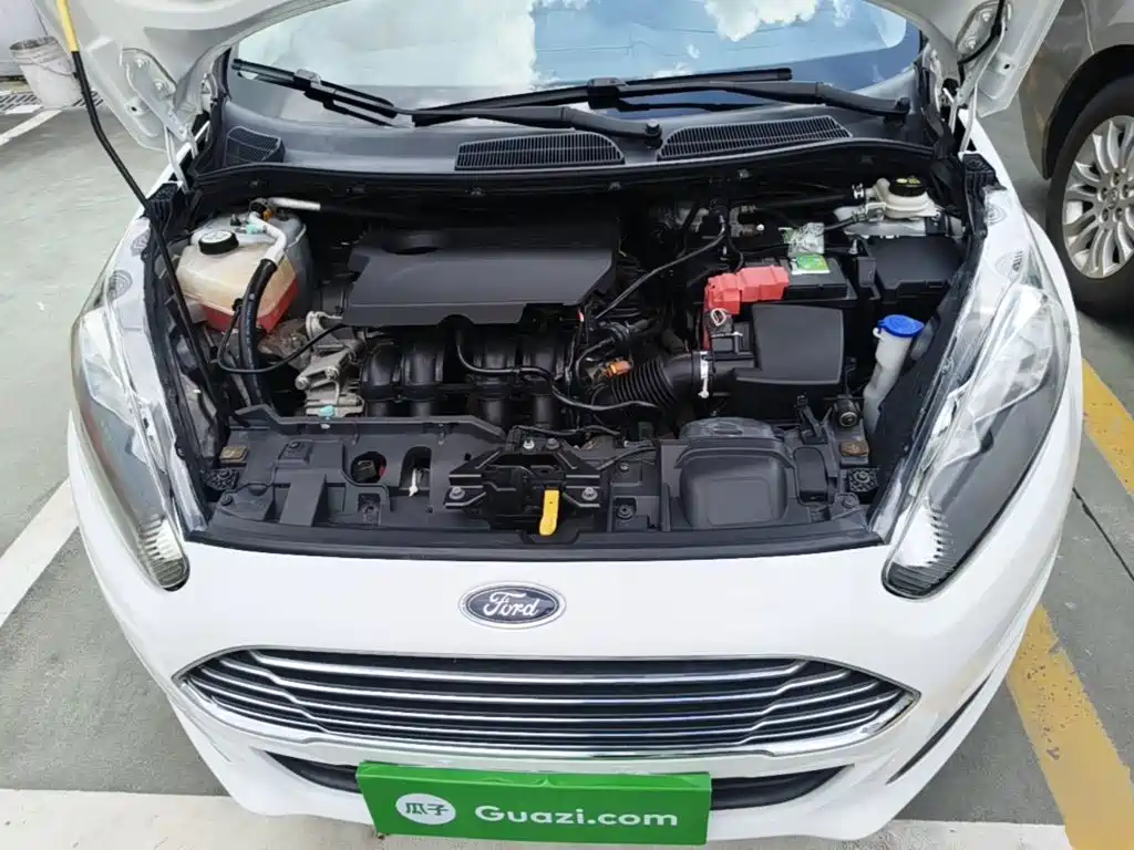 Ford Fiesta 2014 2013 Hatchback 1.5L Manual Trend