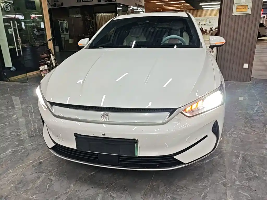 Photo 3 - BYD Qin PLUS