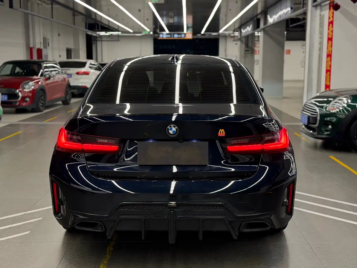 BMW 3 Series 2023 325Li M Sport Black Night Package фото 8